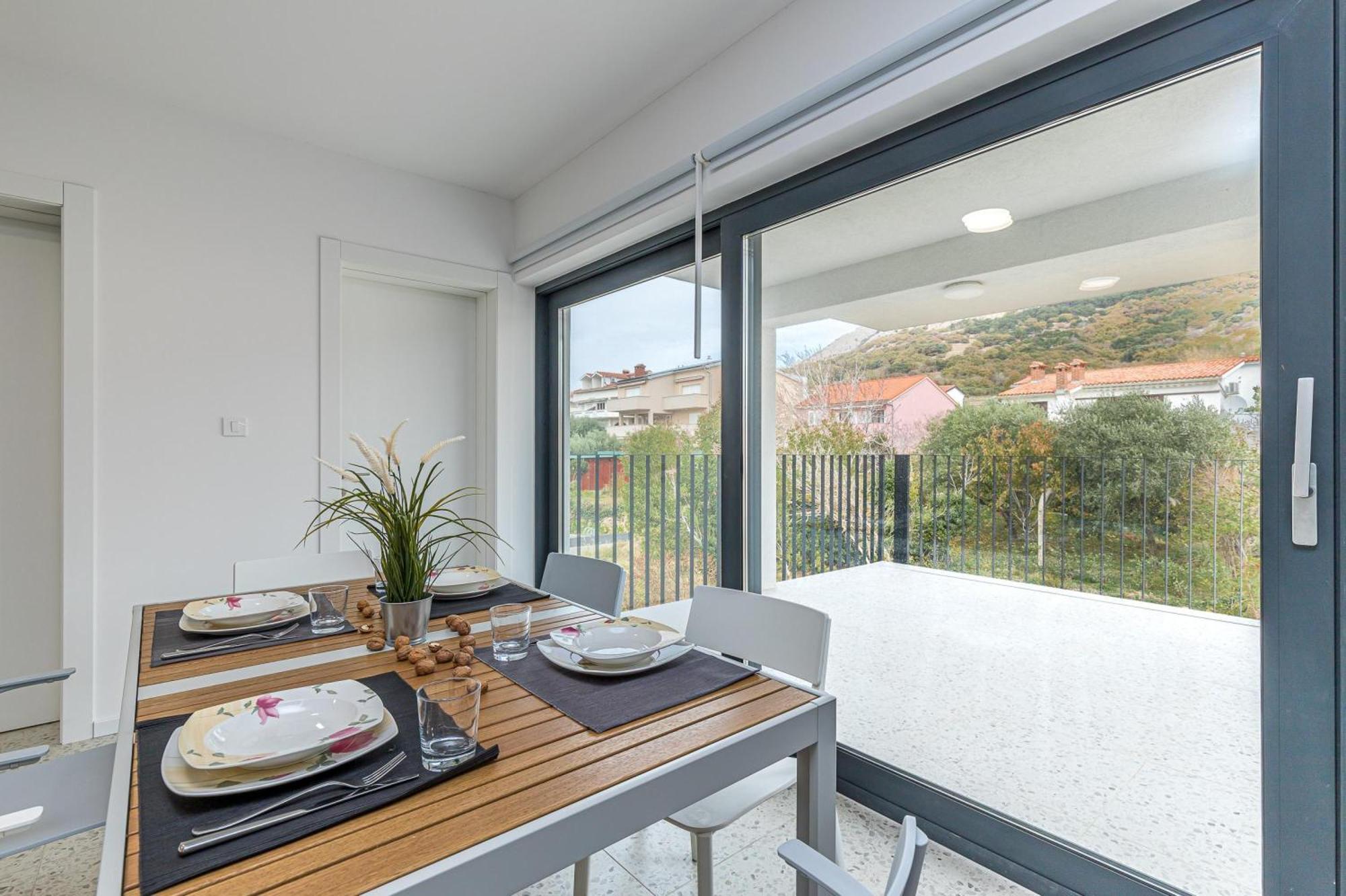 Sapore Di Mare Apartments - Happy Rentals باشْكا المظهر الخارجي الصورة