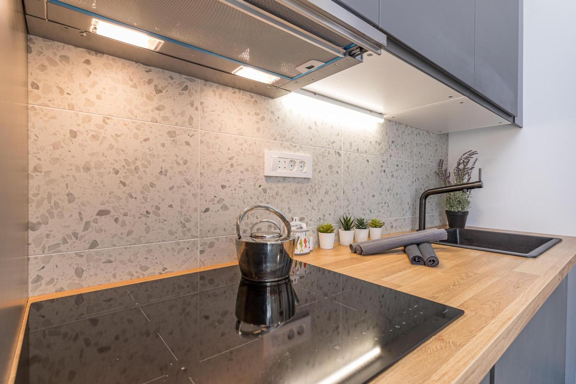 Sapore Di Mare Apartments - Happy Rentals باشْكا المظهر الخارجي الصورة